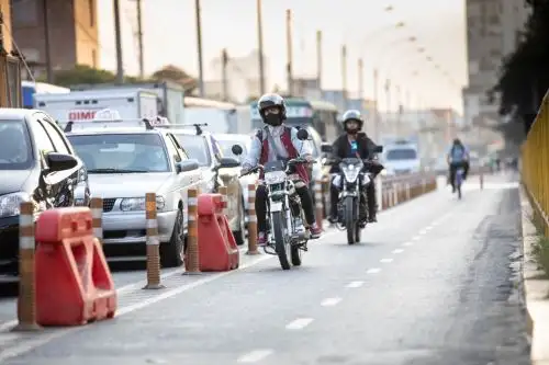Lima: 2,000 conductores fueron multados por invadir y obstruir ciclovías. Foto: ANDINA/difusión.