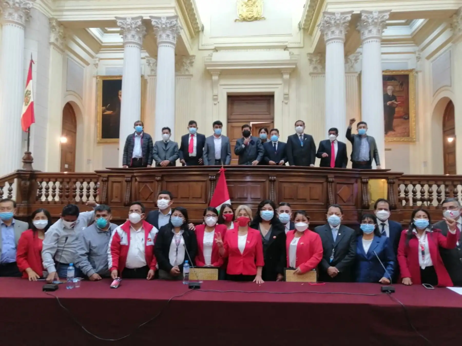 Bancada de Perú Libre