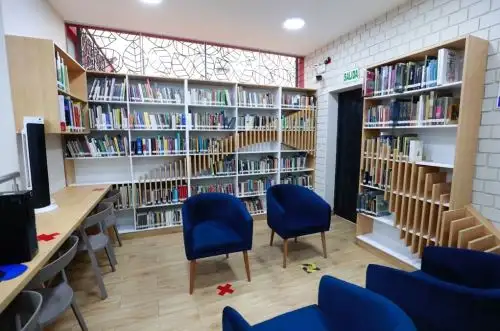 Ministro de Cultura inaugura Estación de Biblioteca Pública del Rímac.