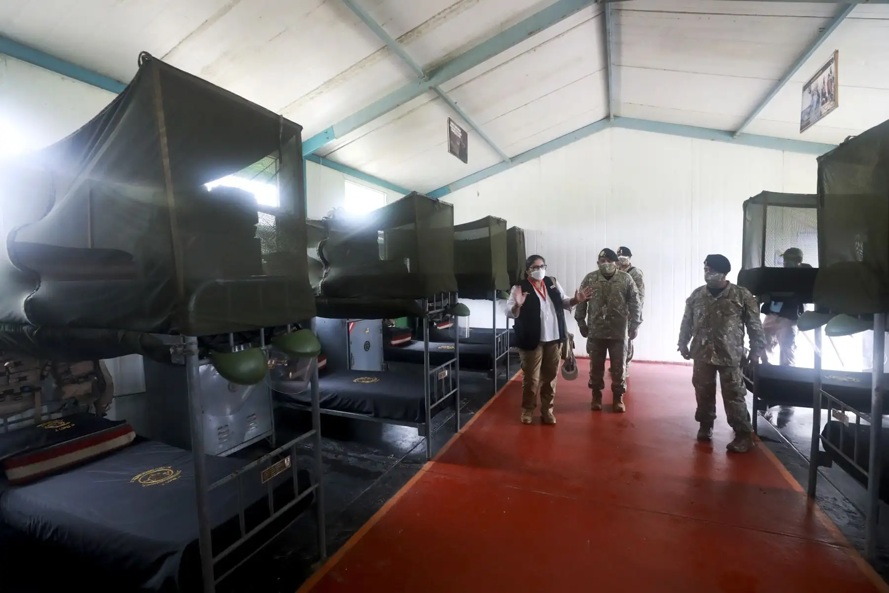 Ministra de Defensa, Nuria Esparch, realizó visita de inspección a bases de las Fuerzas Armadas, en Madre de Dios. Foto: ANDINA/Mindef