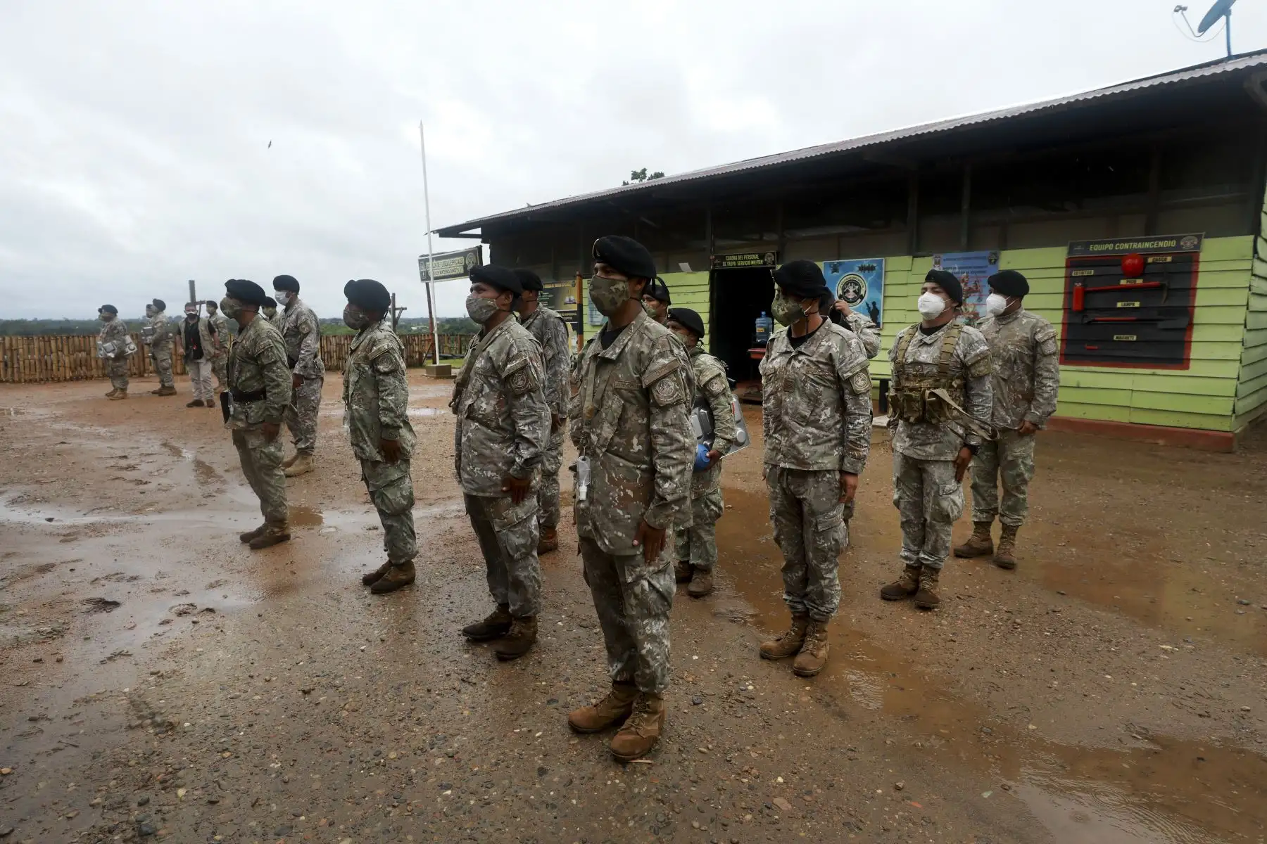 Ministra de Defensa, Nuria Esparch, realizó visita de inspección a bases de las Fuerzas Armadas, en Madre de Dios. Foto: ANDINA/Mindef