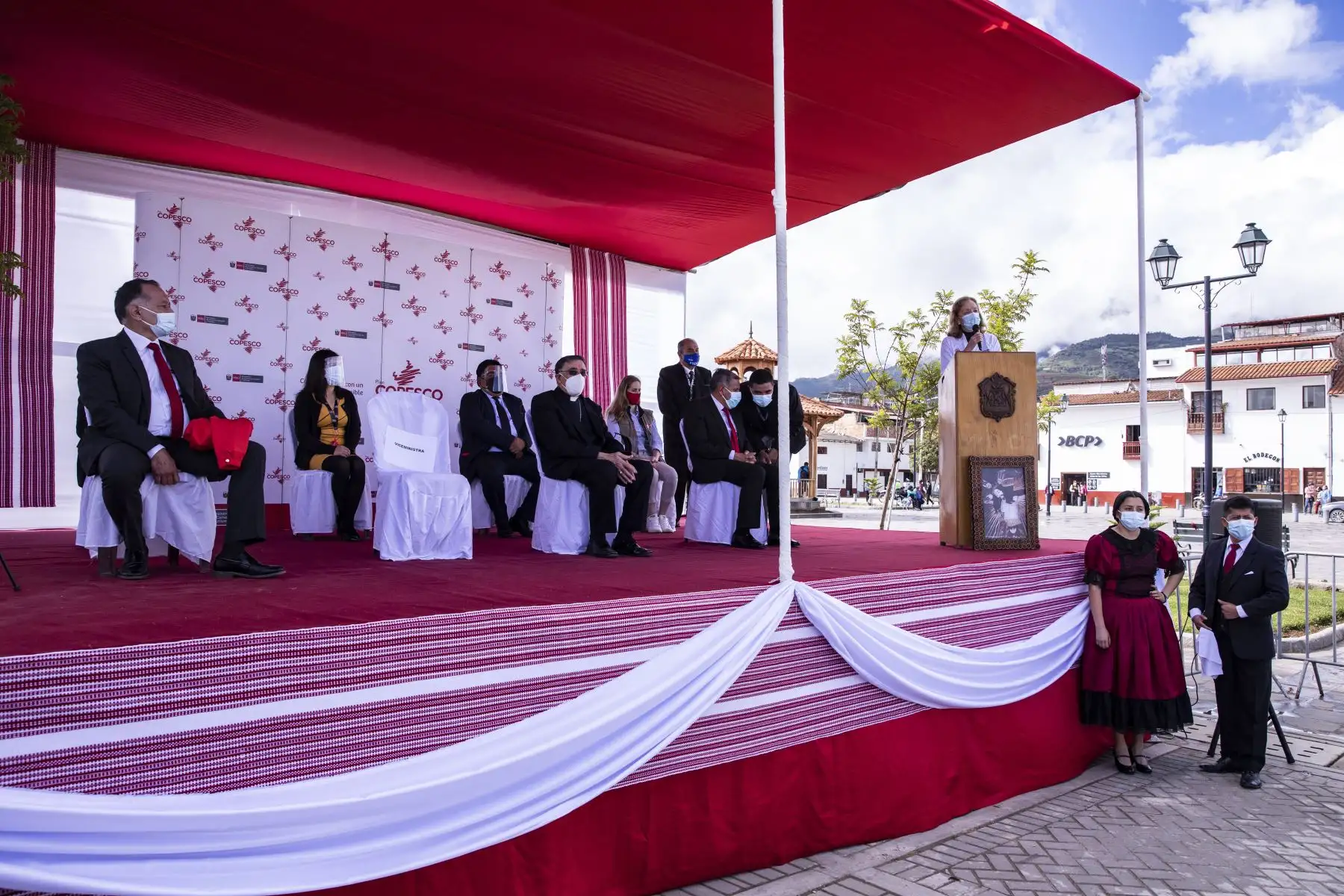 El Plan COPESCO Nacional hizo entrega del remozado Templo de Nuestro Señor de Burgos como parte del proyecto de mejoramiento del Centro Histórico de la ciudad de Chachapoyas en la región Amazonas, informó el Ministerio de Comercio Exterior y Turismo.
Foto: Mincetur