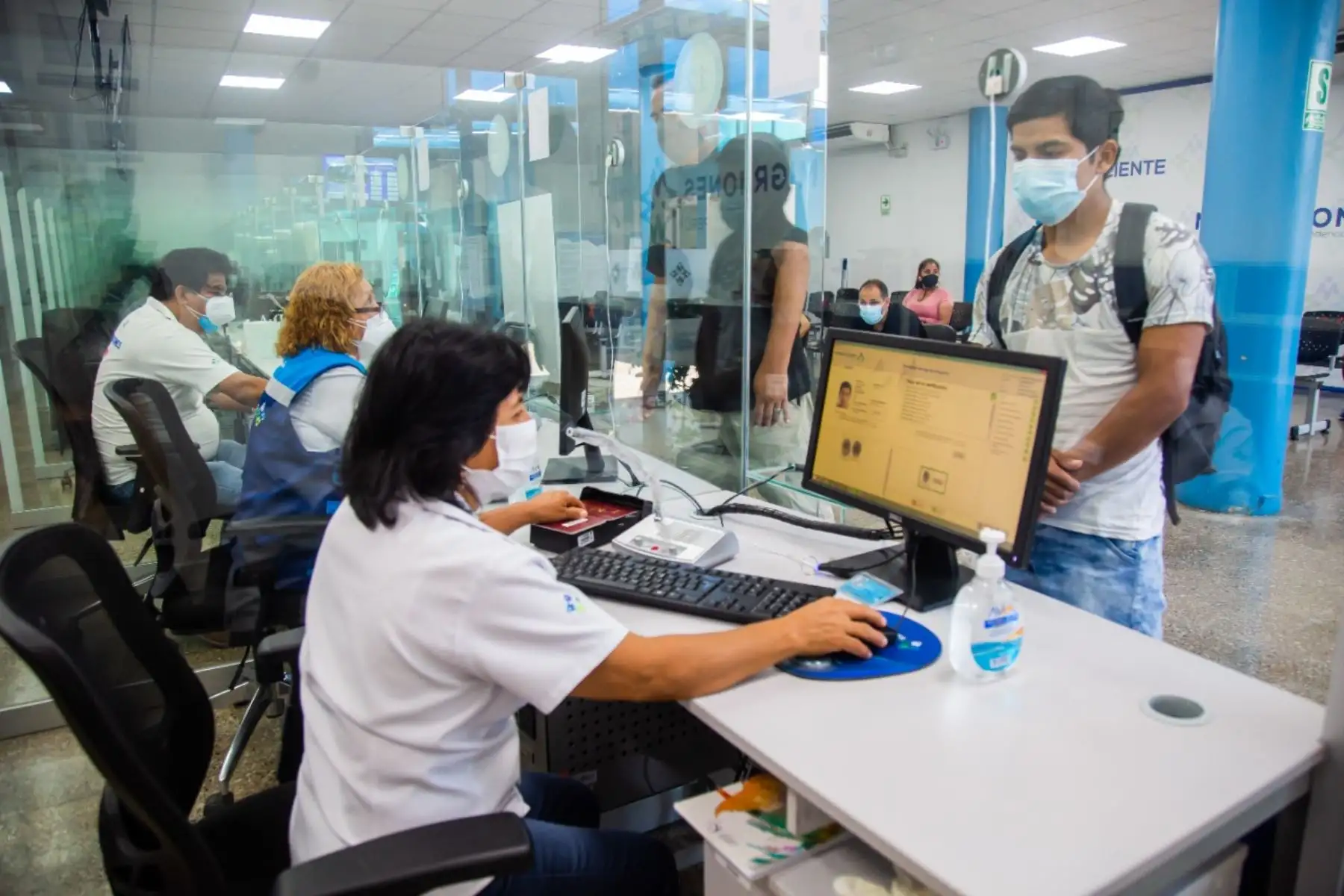 Migraciones emitirá pasaportes electrónicos las 24 horas en su sede central de Breña. Foto: ANDINA/Difusión.