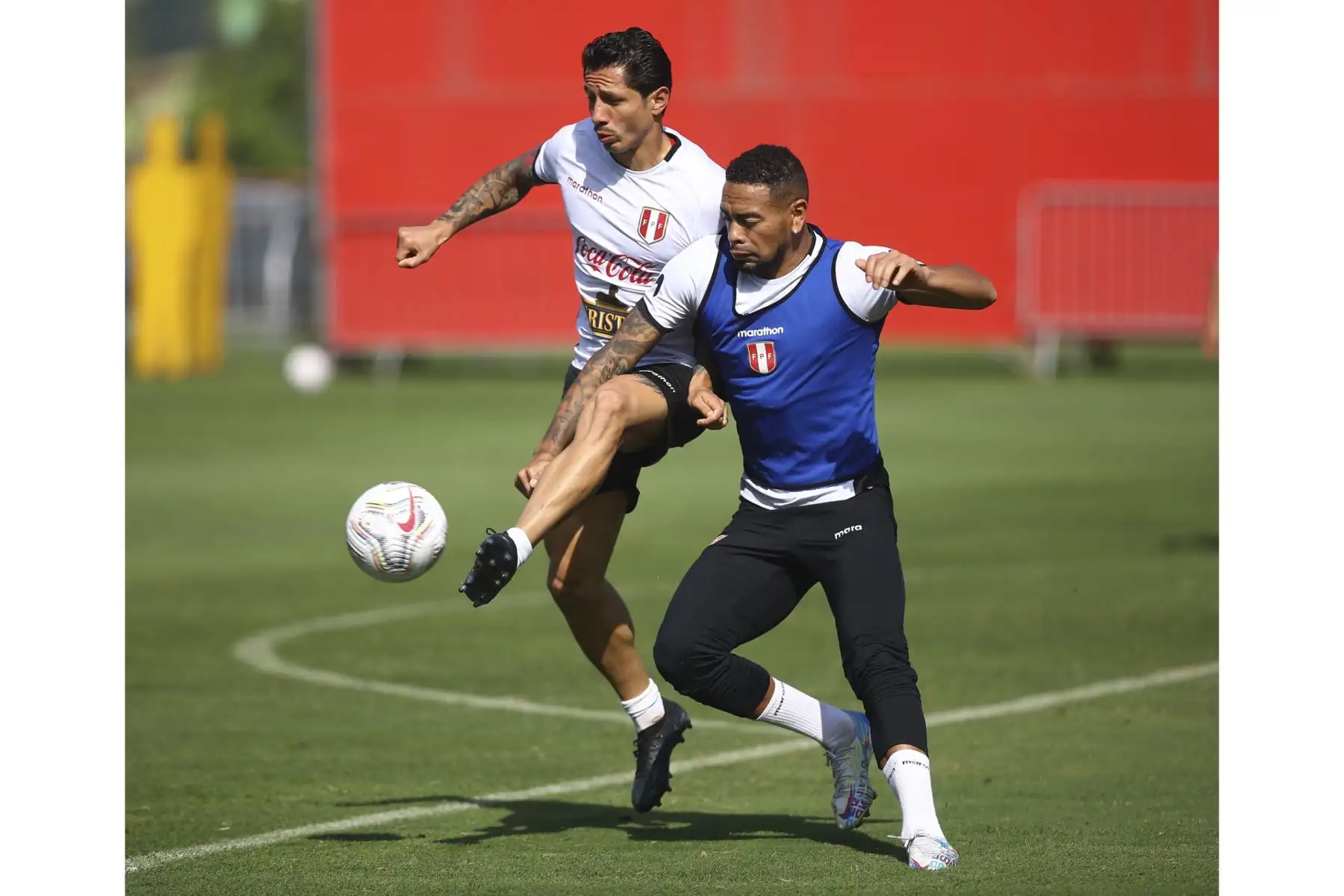 La Selección Peruana de Fútbol entrenó por última vez en Videna, previo al viaje a Brasil de esta tarde para participar de la Copa América 2021 donde debuta ante Brasil este jueves. Foto: FPF