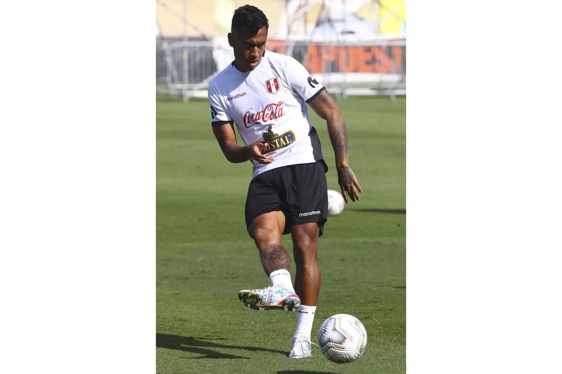 La Selección Peruana de Fútbol entrenó por última vez en Videna, previo al viaje a Brasil de esta tarde para participar de la Copa América 2021 donde debuta ante Brasil este jueves. Foto: FPF