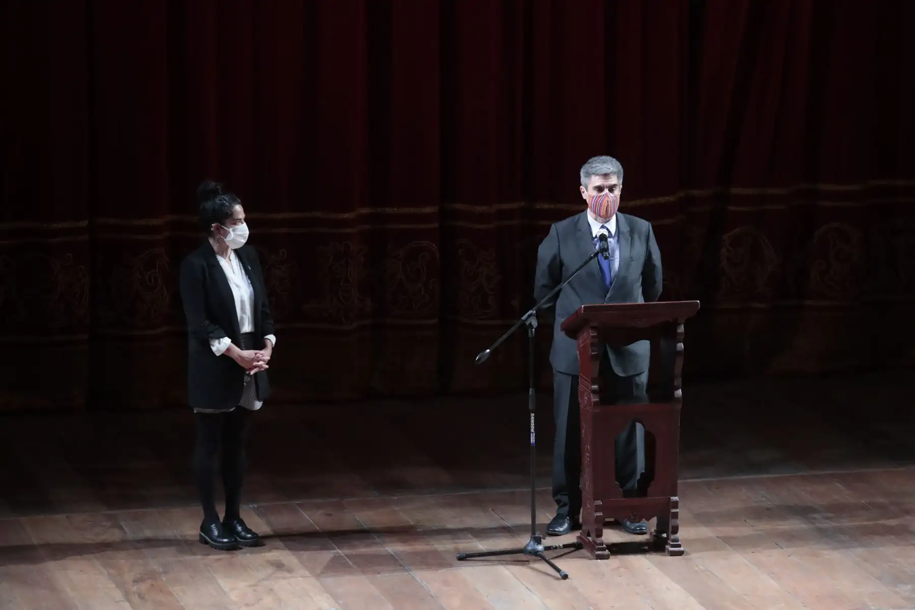 Por primera vez, luego de estar cerrado para el público por más de un año, se contará con la presencia con la presencia de los vecinos y vecinas de las asociaciones participantes de los programas municipales.
Foto: ANDINA/ Renato Pajuelo