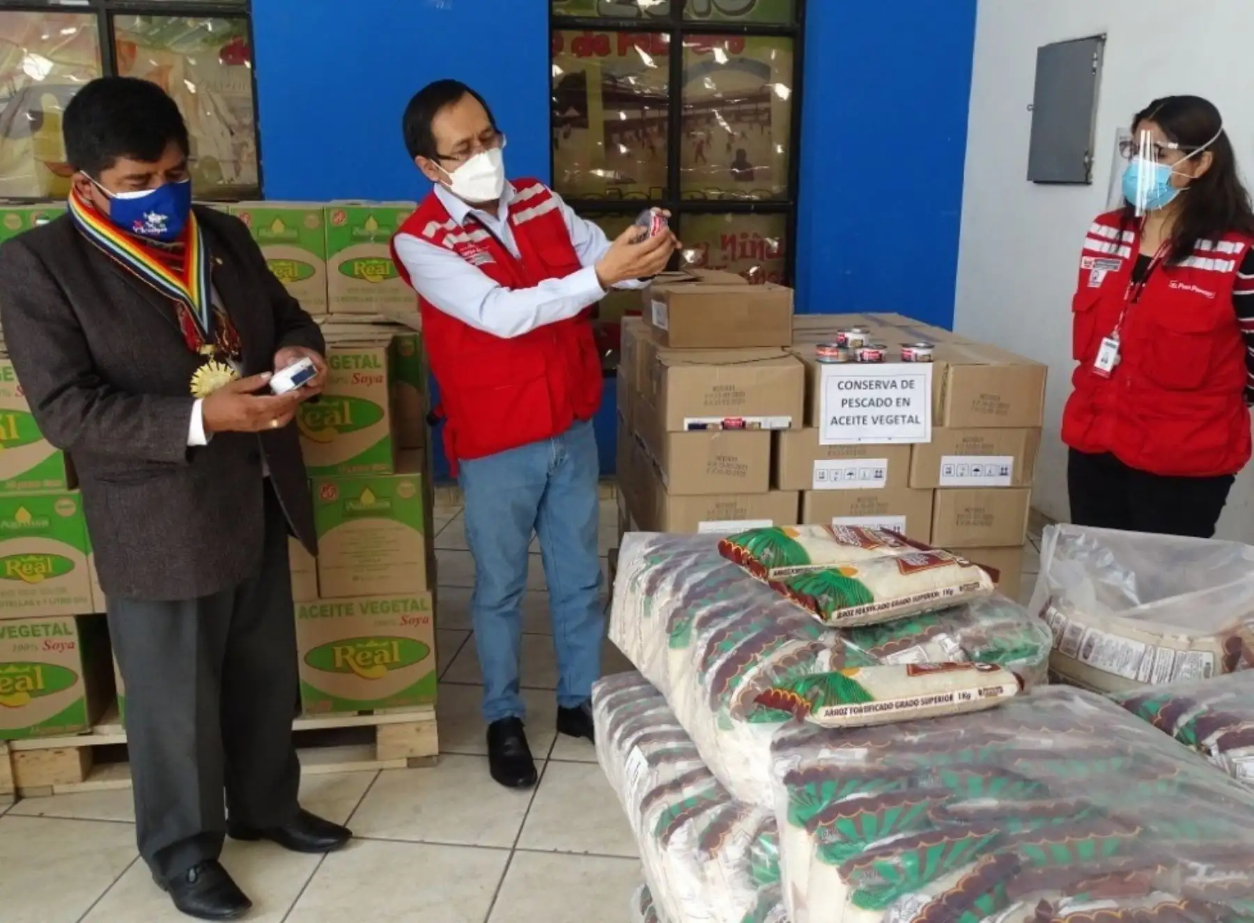 Qali Warma entrega más de cinco toneladas de alimentos a la municipalidad distrital de San Sebastián, en Cusco, para la atención de pobladores en situación de vulnerabilidad ante la covid-19.