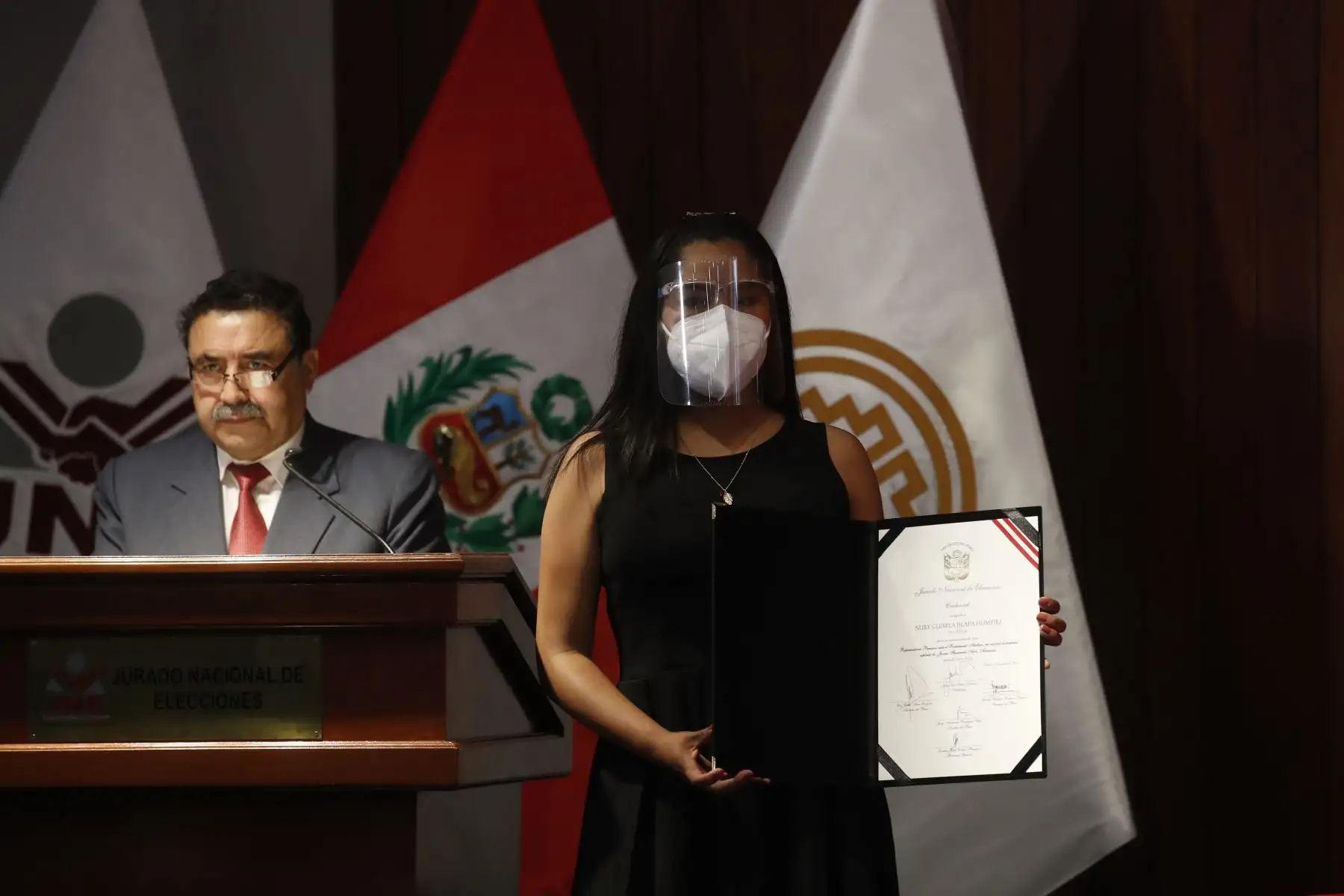Nury Guisela Jilapa, representante de Perú Libre en ceremonia de entrega de credenciales a representantes del Parlamento Andino. Foto: ANDINA/Juan Carlos Guzmán