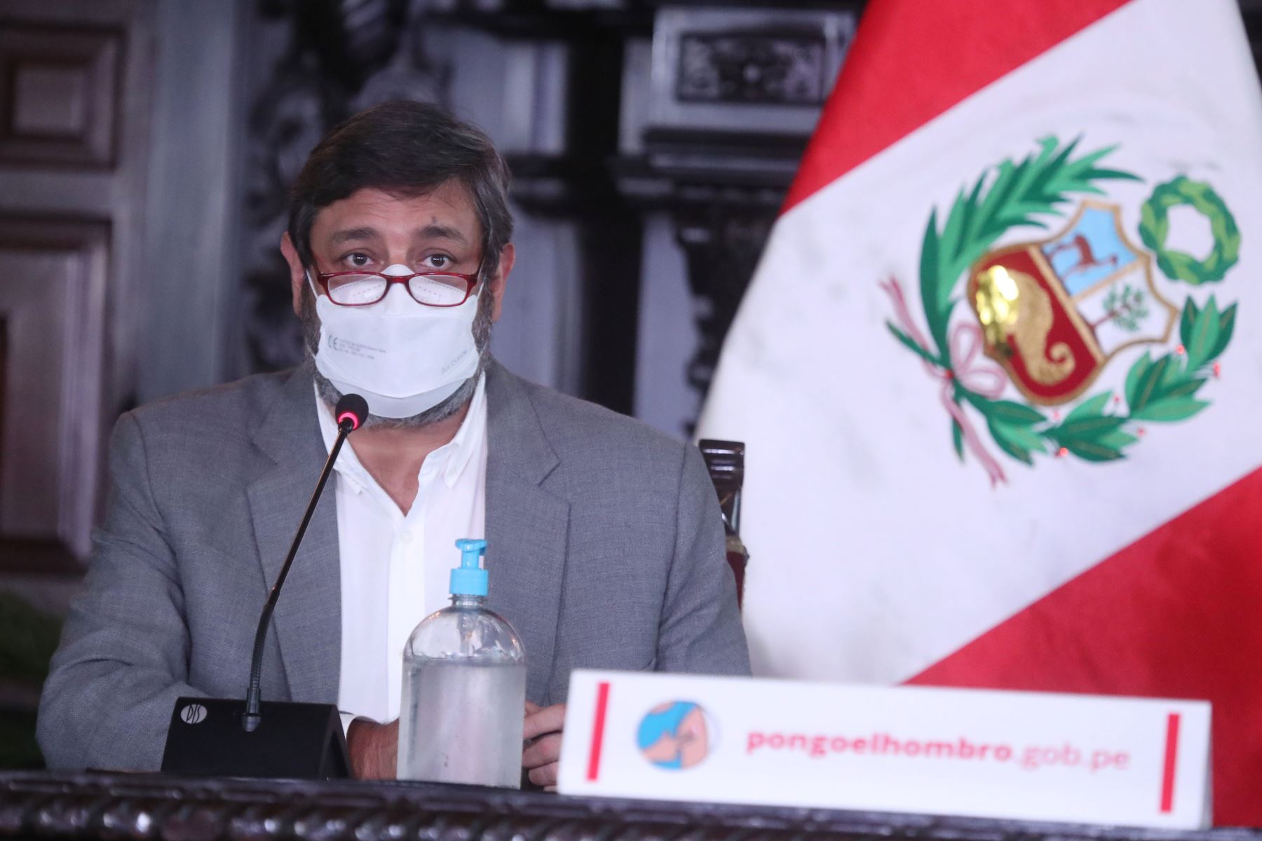 Ministro de Educación, Ricardo Cuenca, ofreció conferencia de prensa esta tarde. Foto: ANDINA/Difusión