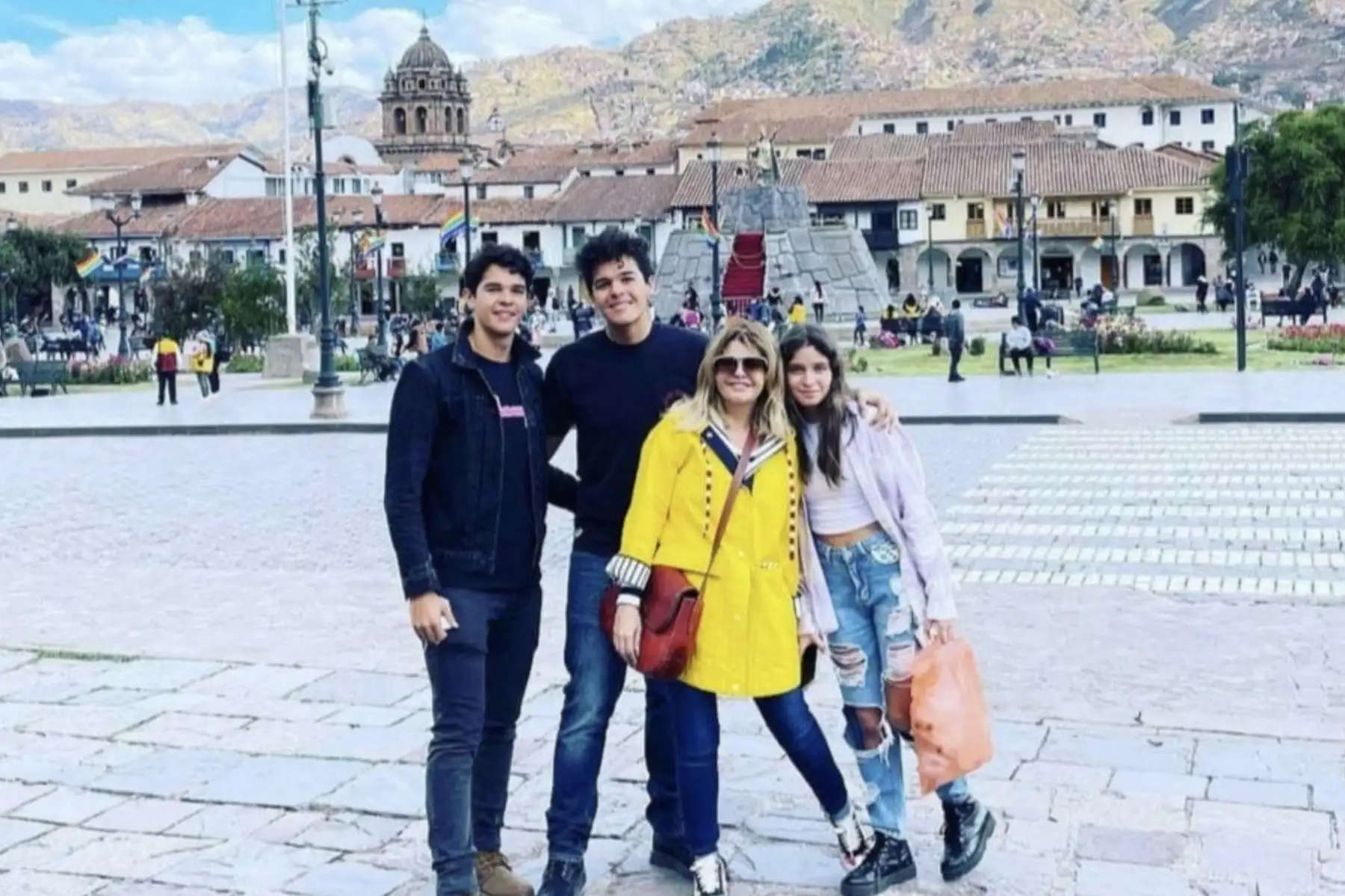 Itatí Cantoral, la malvada Soraya, rumbo a Machu Picchu con sus hijos