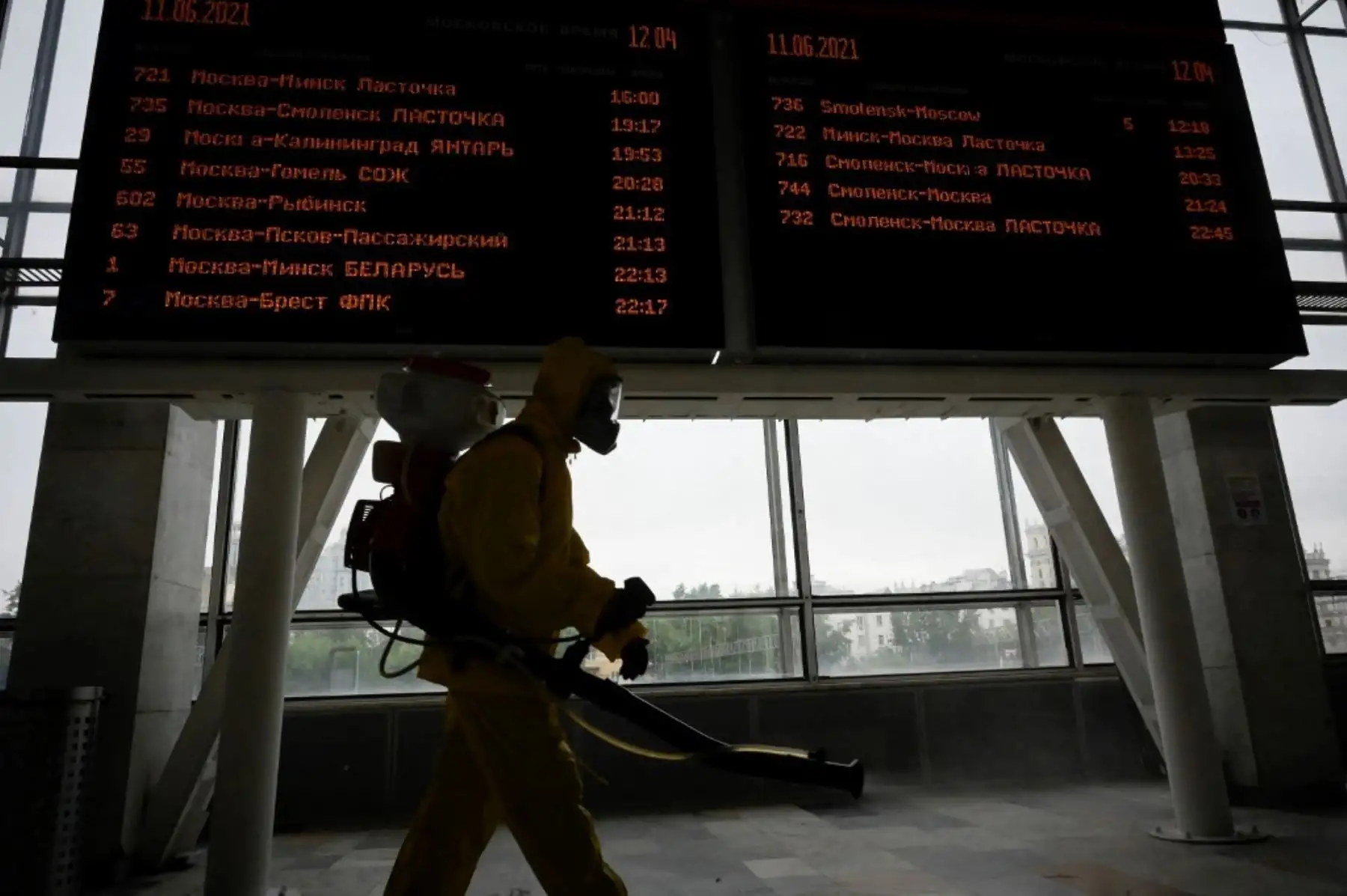 Cerca del 90% de los nuevos casos en la capital rusa se deben a la variante Delta del coronavirus, anunció este viernes el alcalde de la capital rusa, lo que explica la virulencia de la actual ola de la pandemia. Foto: AFP