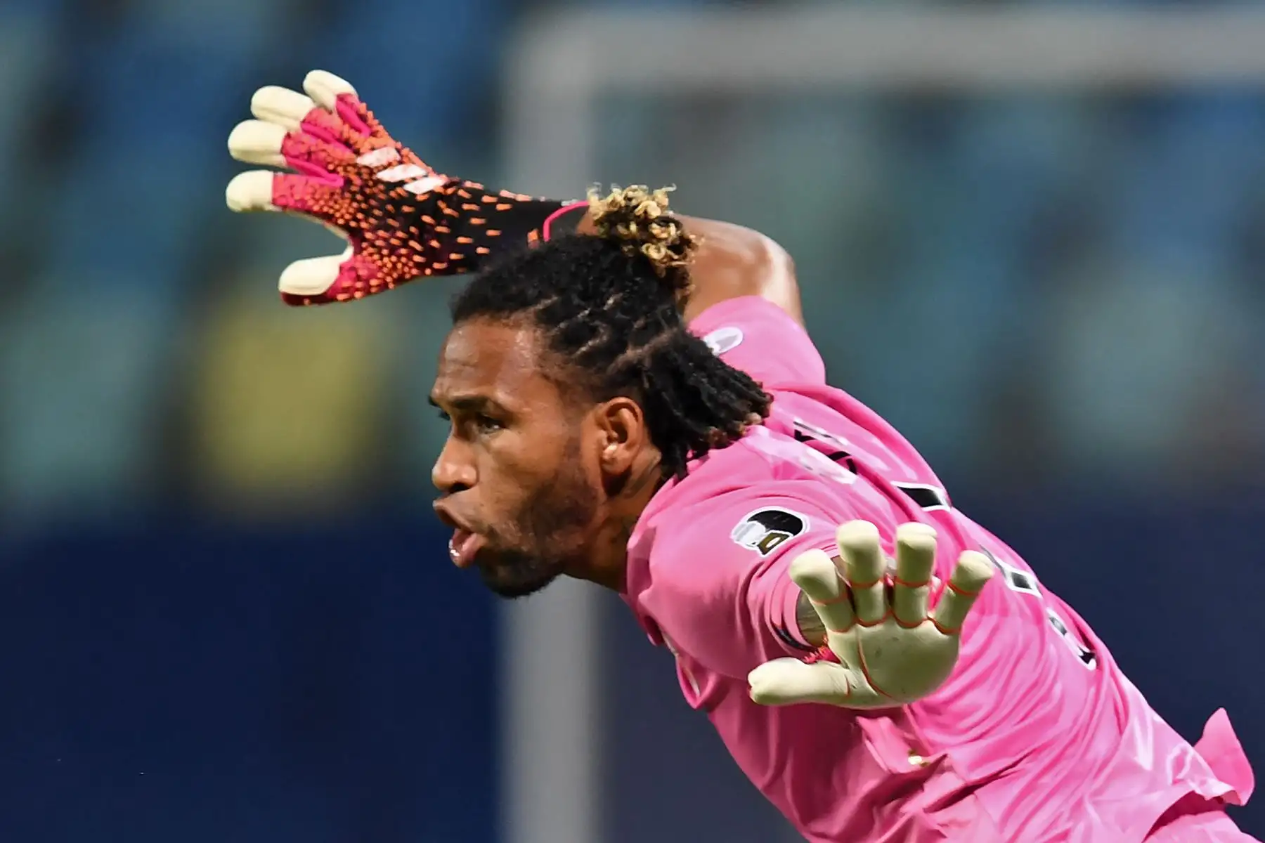 El arquero peruano Pedro Gallese fue convocado por Jorge Fossati para la Selección Peruana, con miras a los partidos amistosos contra Nicaragua y República Dominicana. Foto: AFP