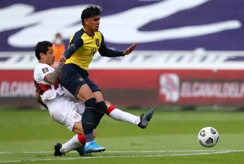 La selección peruana buscará romper el maleficio de no poder ganar a Ecuador desde 1963 en un torneo continental.