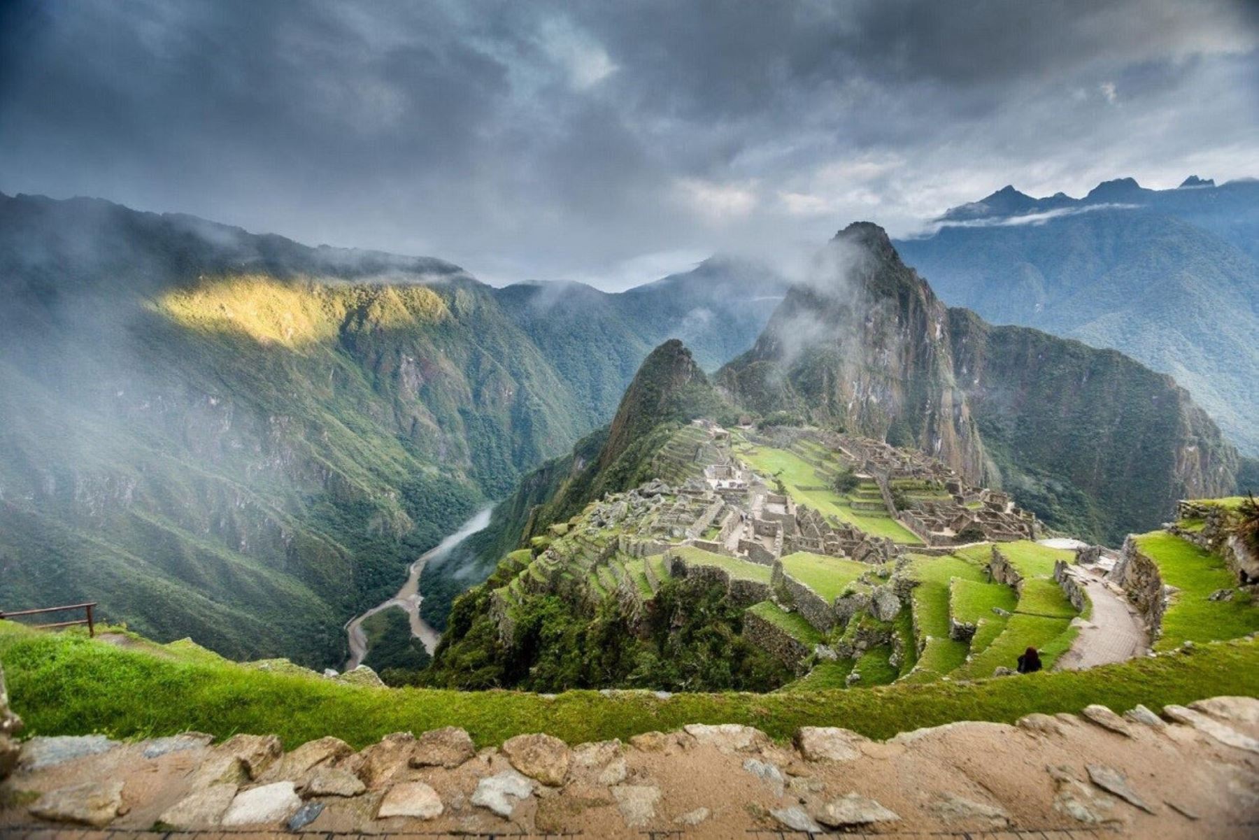 El mes de julio es trascendental en las efemérides del Santuario Histórico y Parque Arqueológico de Machu Picchu, el principal atractivo turístico del Perú y distinguido como Patrimonio de la Humanidad por la Unesco y una de las nuevas siete maravillas del mundo moderno. ANDINA/Difusión
