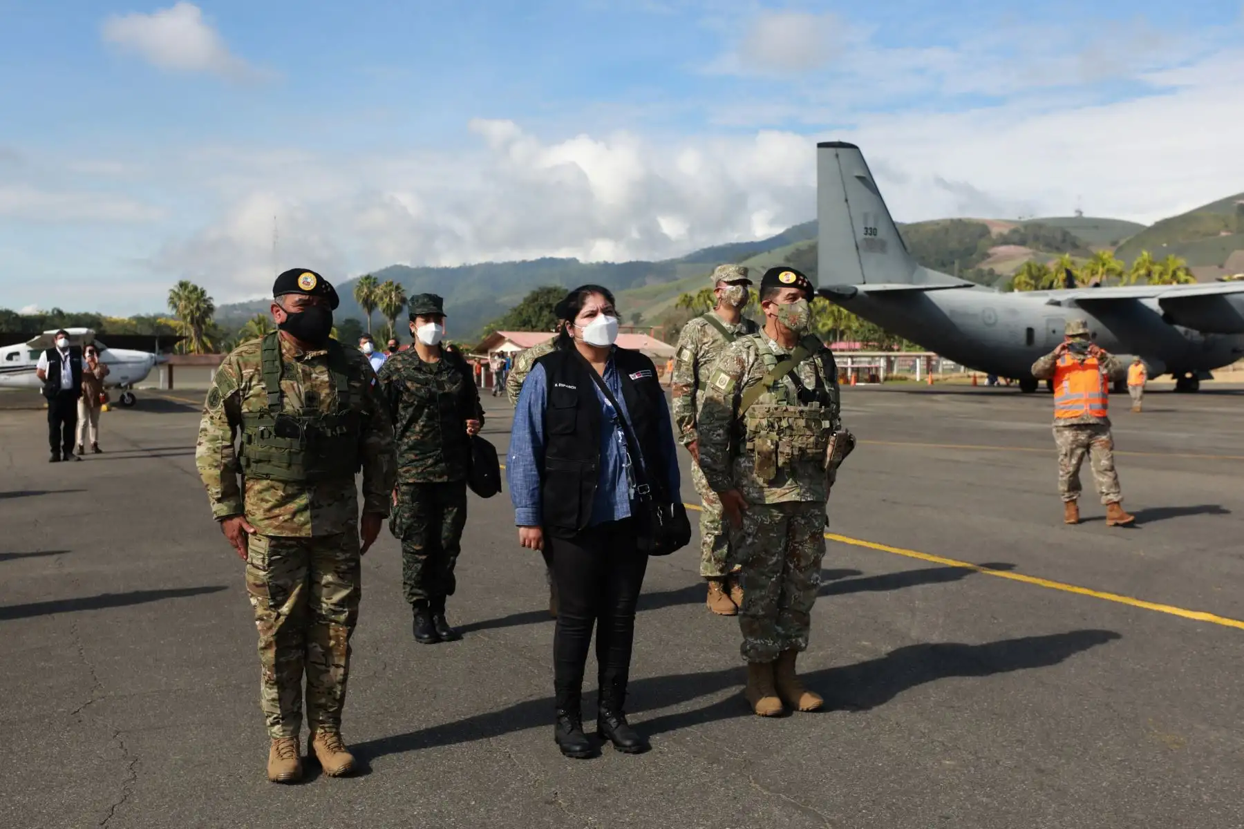 La ministra de Defensa, Nuria Esparch, inauguró  una base militar contraterrorista en el centro poblado de San Miguel del Ene, distrito de Vizcatán del Ene, en la provincia de Satipo, región Junín.
Foto: Mindef