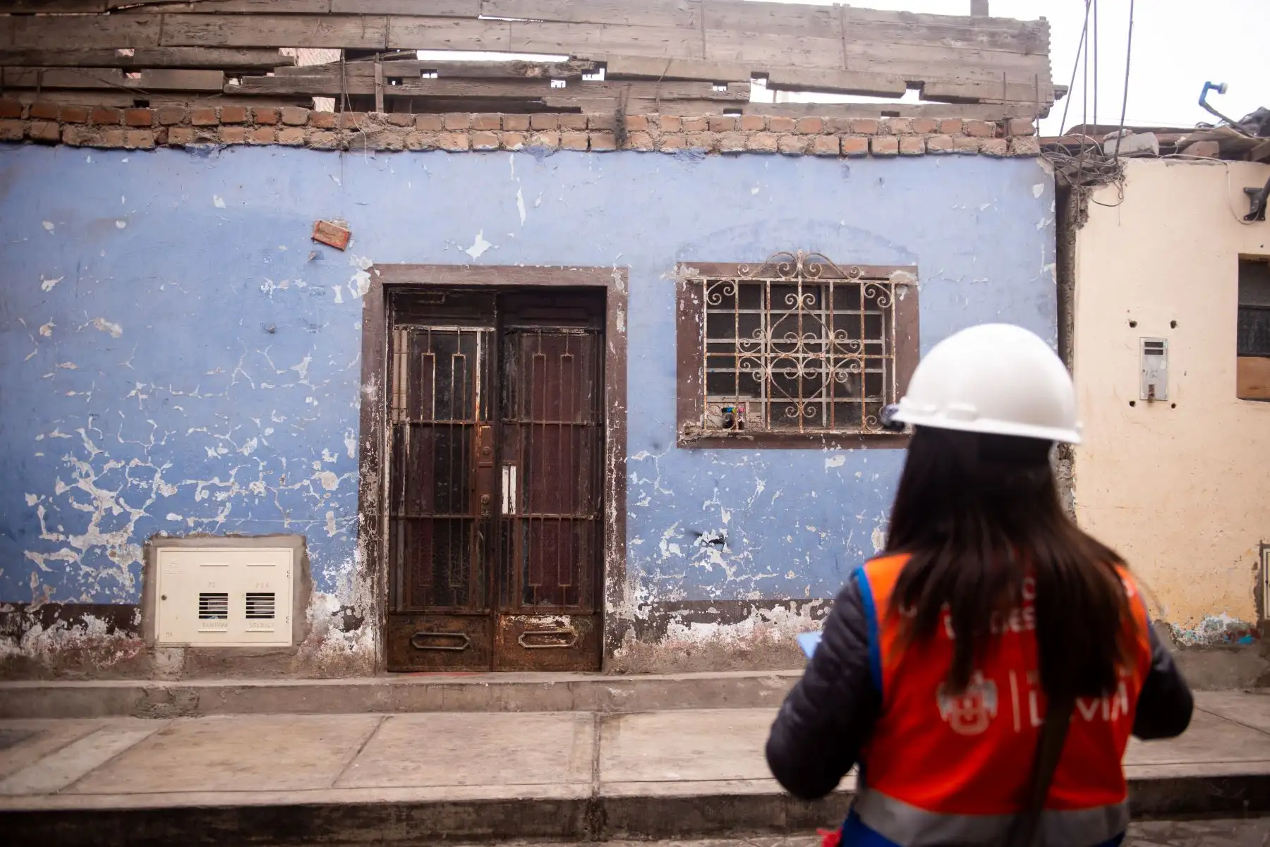 La Municipalidad de Lima supervisa daños en propiedades del Cercado de Lima luego de sismo de anoche que alertó a vecinos de toda la capital. Foto: MML