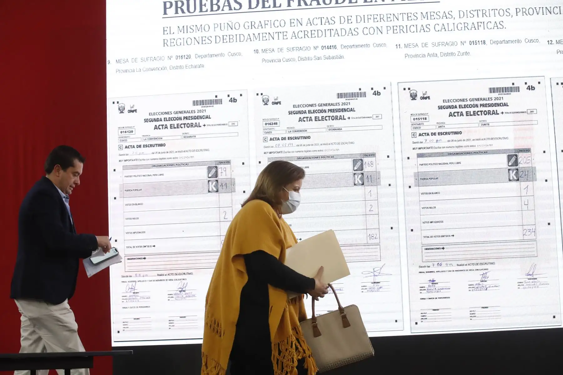 Fuerza Popular brinda conferencia de prensa tras audiencia del JNE. Foto: ANDINA/Juan Carlos Guzmán