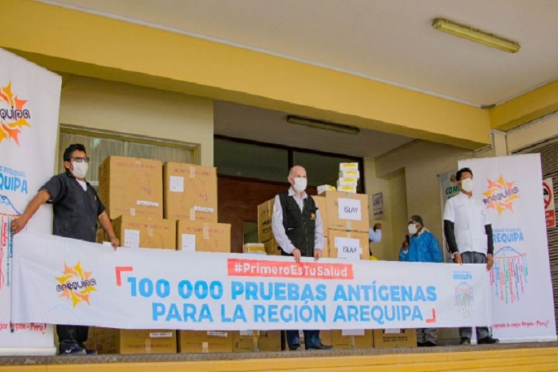 Hoy se inició la entrega de 120,000 pruebas antígenas, de las cuales 100.000 fueron transferidas por el Minsa y 20,000 las adquirió el Gobierno Regional de Arequipa.