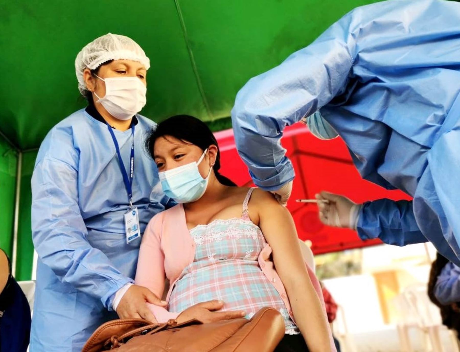 Cajamarca inicia vacunación contra la covid-19 a 4,000 mujeres gestantes. ANDINA/Difusión