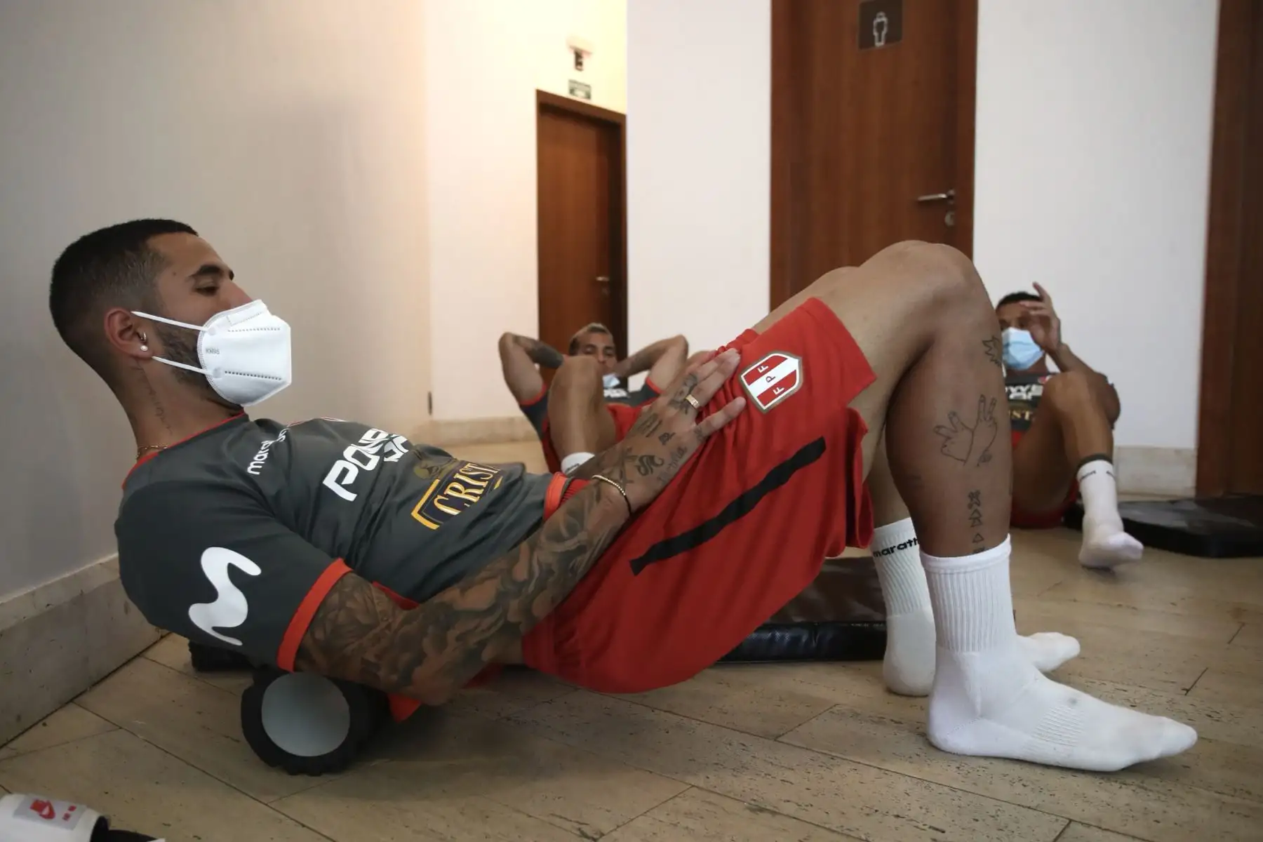 Selección Peruana volvió a los entrenamiento y trabajó por última vez en Goiania, previo al viaje a Brasilia donde enfrentará el próximo domingo a Venezuela 

Foto: ANDINA/FPF
