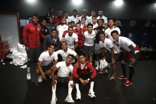 La selección peruana alcanzó los cuartos de final de la Copa América con lucha y sacrificio
