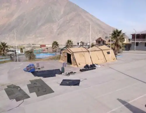 La Gerencia Regional de Salud de Arequipa instaló dos centros de atención temporal para pacientes leves con covid-19 en las provincias de Camaná y Caravelí. Foto: Geresa Arequipa