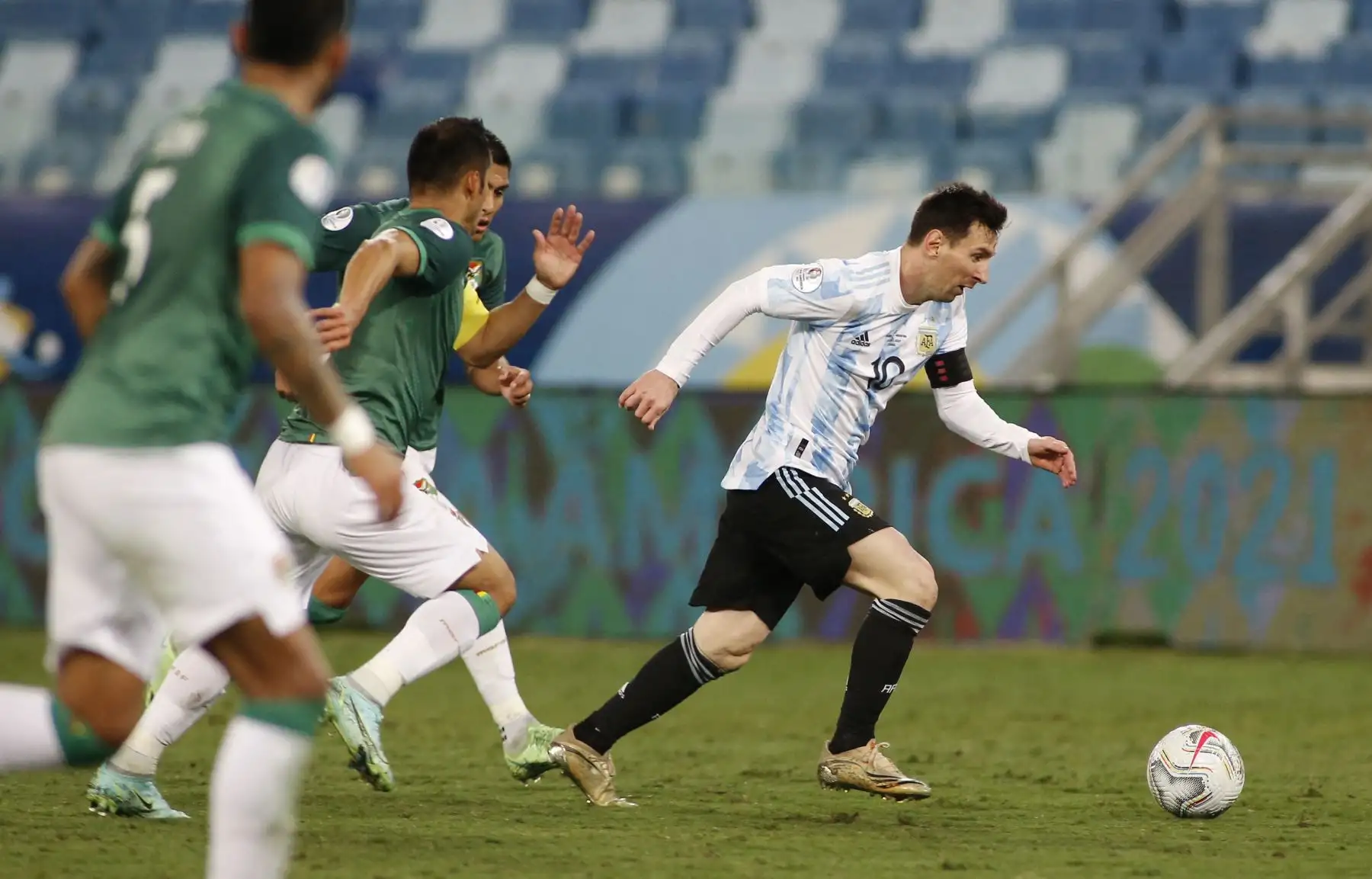 Messi protagonizó una destacada actuación con Argentina en la Copa América, torneo que marcó una etapa decisiva en su consolidación con la selección nacional. Foto: ANDINA/AFP.