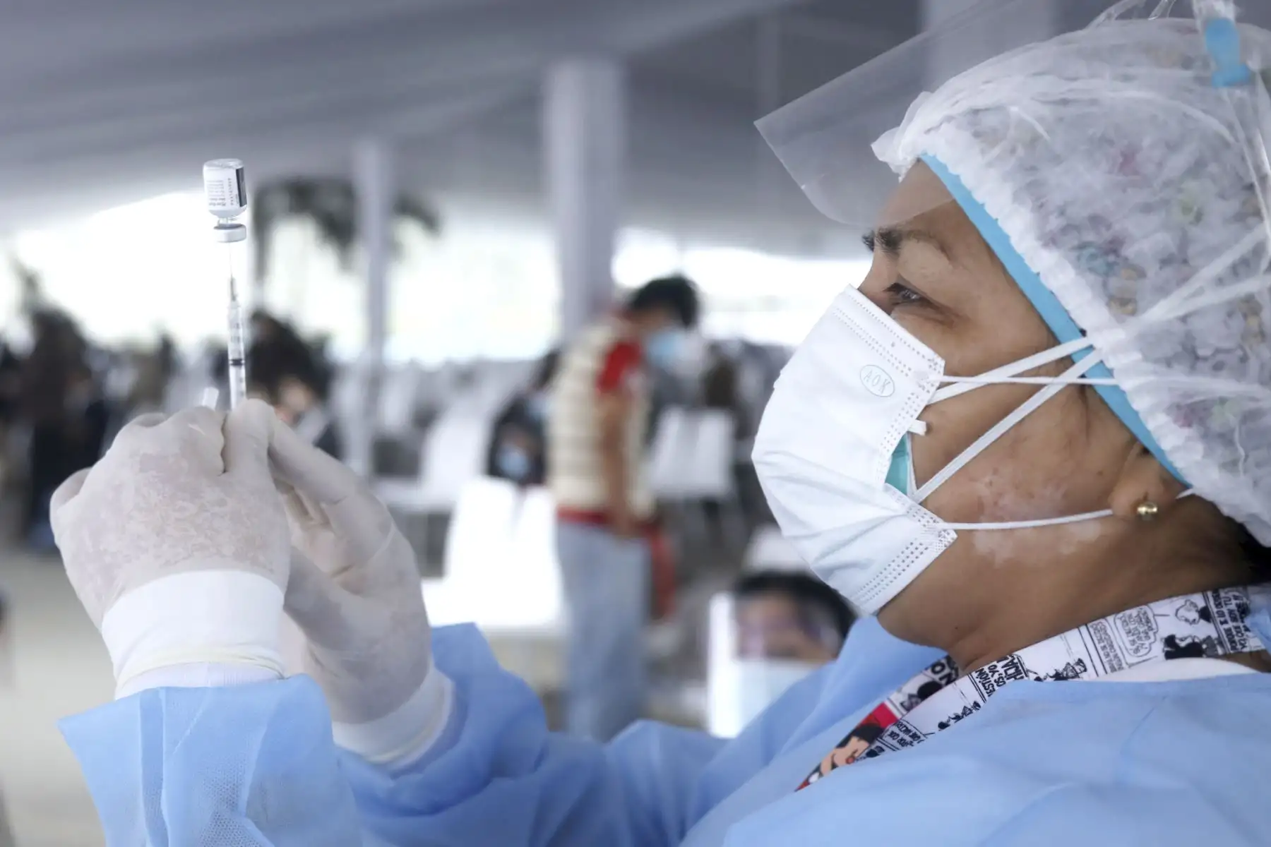 En el Perú los casos confirmados llegaron hoy a 2 millones 76,530, contabilizados desde el 6 de marzo del 2020, día en que se anunció al llamado "caso cero" en el país. ANDINA/ Minsa