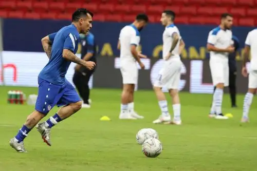 La selección chilena estuvo en Santiago y regresó a Brasil para enfrentar el viernes a la Canarinha.