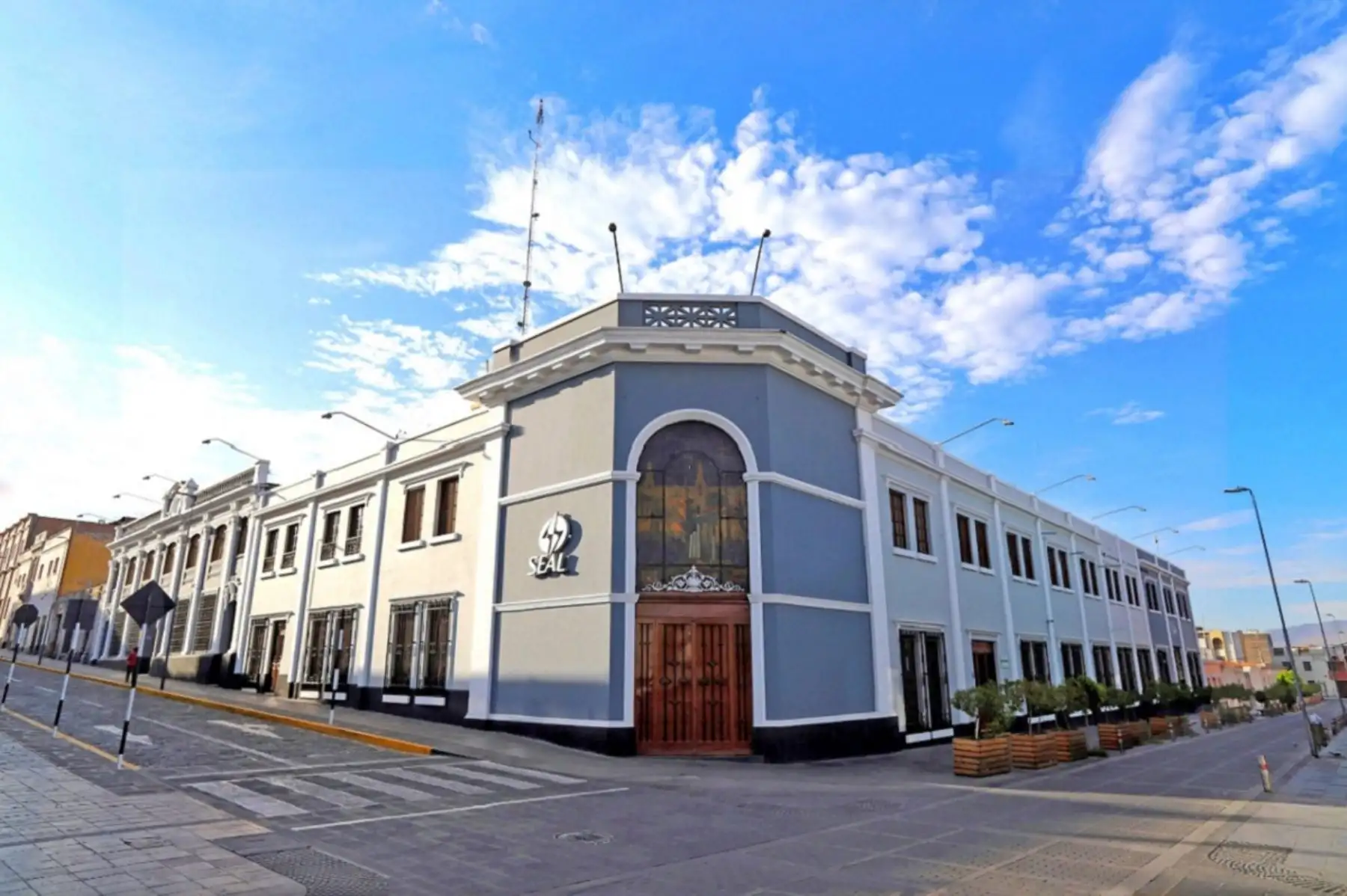 Indecopi sancionó a Seal S.A., la empresa eléctrica de Arequipa, por abuso de posición de dominio y deberá pagar una multa de S/ 4.4 millones. Cortesía