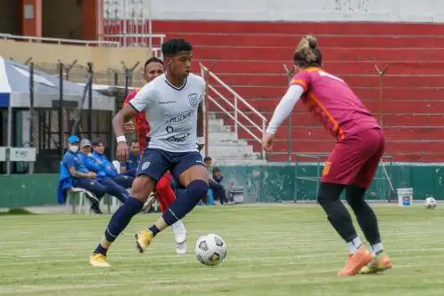 Selección de Ecuador se alista para sorprender a Argentina.