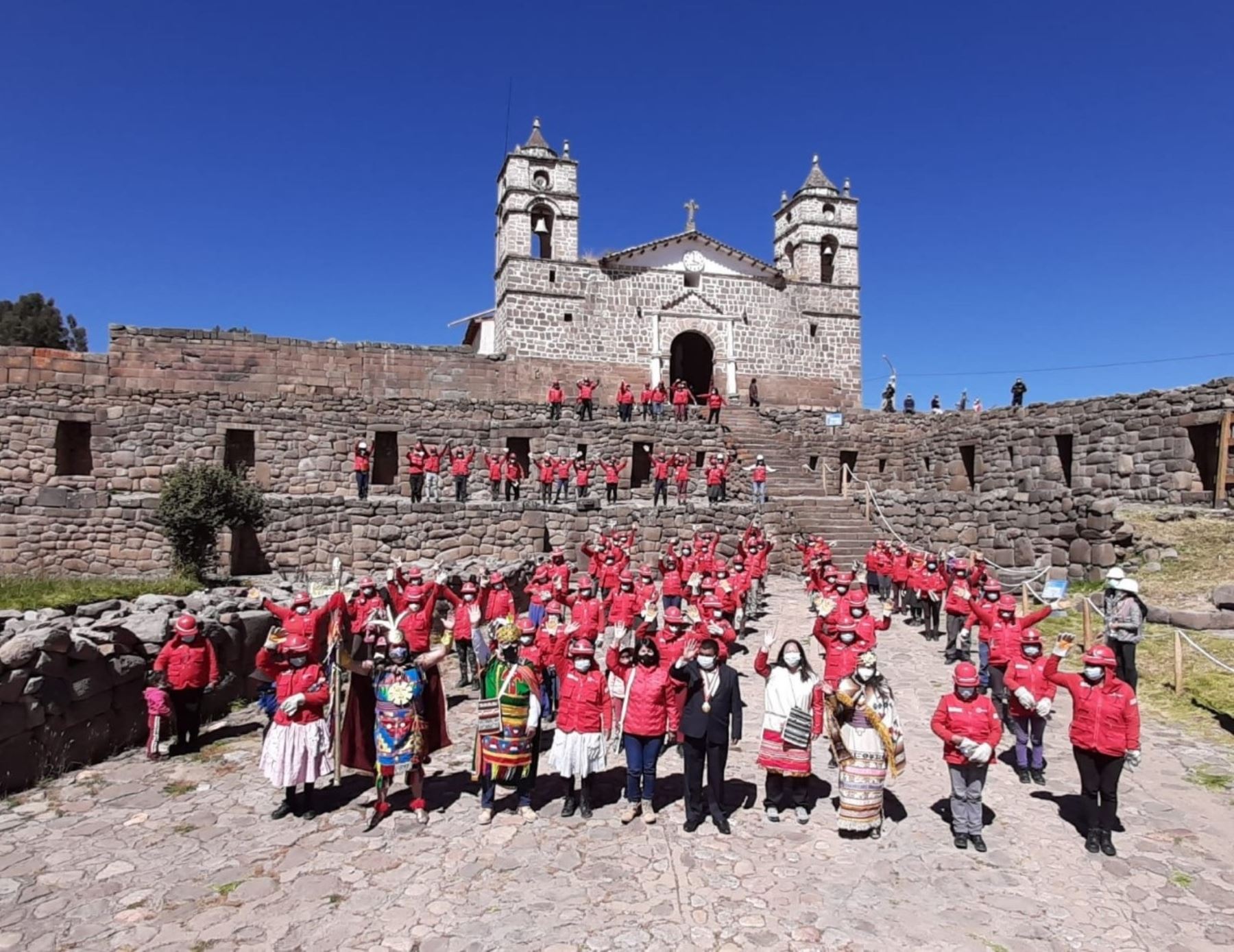 Más de 8,000 empleos temporales genera programa Trabaja Perú en la región Ayacucho, destacó el ministro de Trabajo y Promoción del Empleo, Javier Palacios. Foto:ANDINA/Difusión.