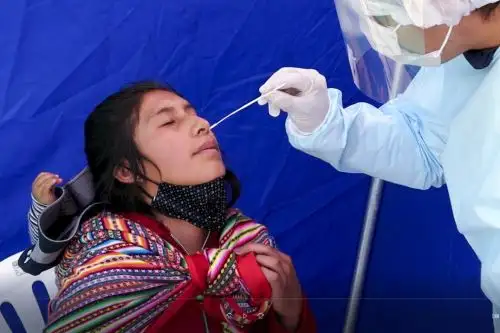 La región Junín reporta un descenso significativo de nuevos casos y decesos por covid-19. ANDINA/Difusión