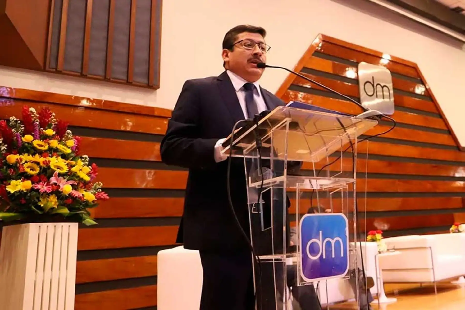 Derrama Magisterial rinde homenaje a los maestros del Perú por su sacrificada labor. Foto: difusión.