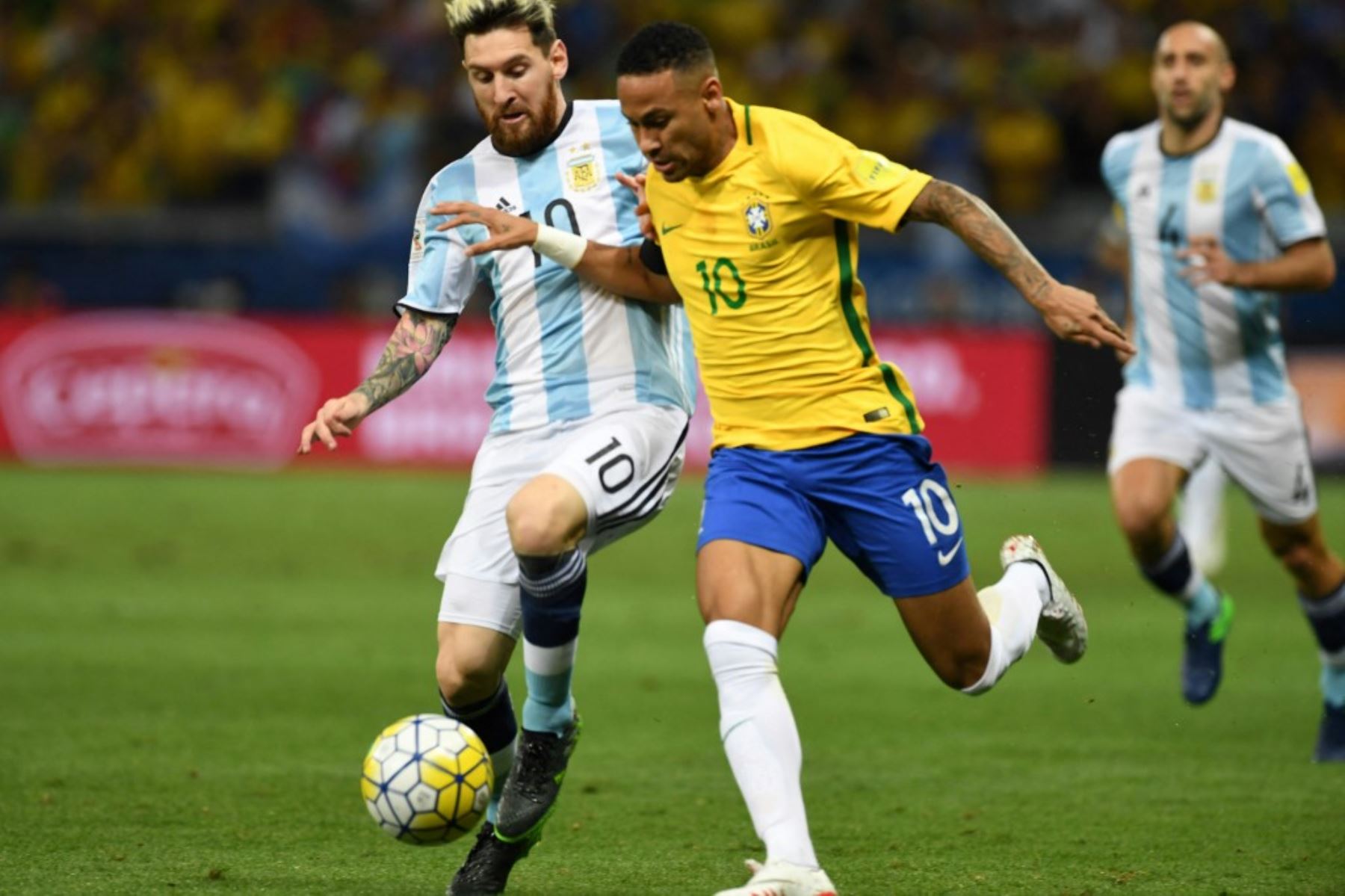Messi y Neymar, las dos estrellas máximas de la Copa América estarán frente a frente por el título continental de selecciones