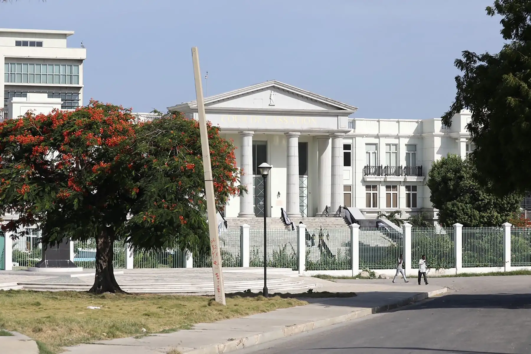 El Palacio Presidencial se observa en Puerto Príncipe, Haití.El presidente de Haití, Jovenel Moise, fue asesinado y su esposa resultó herida. Foto: AFP