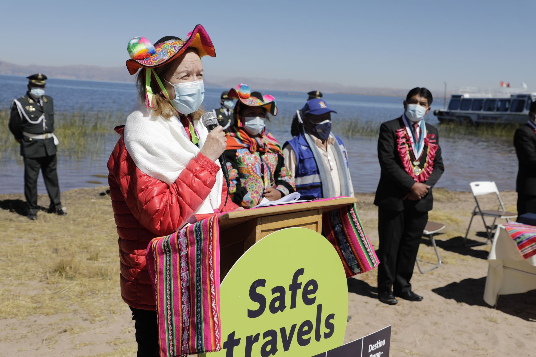 El Ministerio de Comercio Exterior y Turismo  entregó el sello internacional Safe Travels al destino Puno-Lago Titicaca. De esta manera, esta importante zona al sur del Perú se prepara para recibir a los visitantes nacionales y extranjeros.
Foto: Mincetur