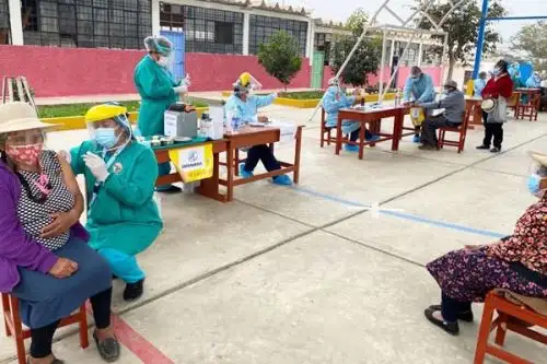 Áncash: Antamina apoya la vacunación en Valle Fortaleza y Huarmey con apoyo logístico