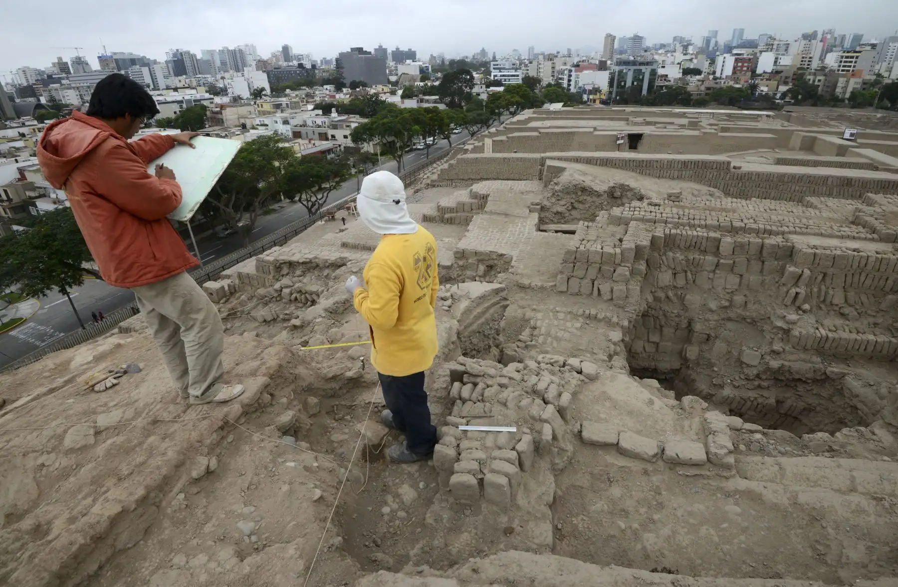 Estas imágenes se encuentran plasmadas en numerosas piezas de cerámica descubiertas durante las excavaciones. Foto: AFP