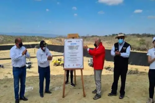 Las obras del relleno sanitario y planta de valorización fueron construidas por la Unidad Ejecutora 003-GICA del Minam y cofinanciadas con JICA. La inversión asciende a S/8 900 000, aproximadamente.