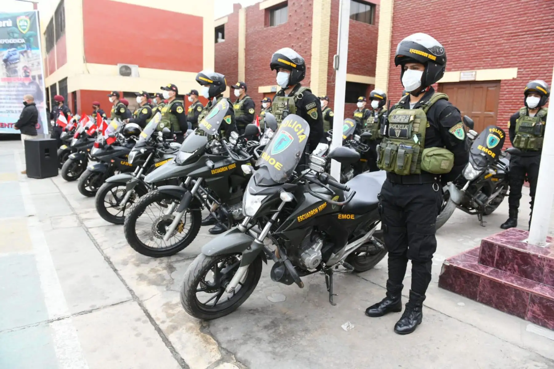 El ministro del Interior,  José Elice y el comandante general de la Policia Nacional, César Cervantes, presentan el plan de operaciones que se ejecutará antes, durante y después de las Fiestas Patrias por el Bicentenario en todo el territorio nacional.
Foto: Mininter