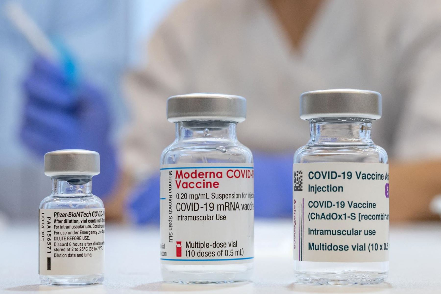 OMS advierte sobre el uso de diferentes dosis de vacunas anticovid-19.
