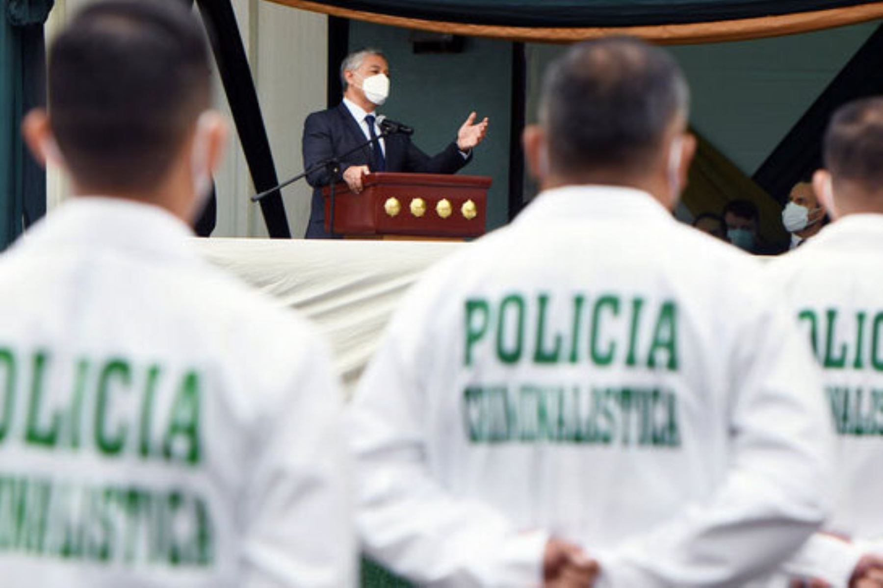 Ministro del Interior, José Elice, en ceremonia de aniversario de la Dirección de Criminalística que cumple 24 años de labor policial contra la delincuencia y el crimen organizado. Foto: Mininter/difusión.