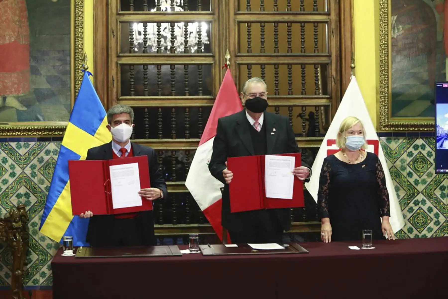 Participó el ministro de Cultura, Alejandro Neyra, el Embajador Allan Wagner Tizón, y contó además con la presencia del alcalde de la ciudad de Gotemburgo, Sr. Alex Josefson (vía virtual) y la encargada de negocios de la Embajada de Suecia en Perú, Ewa Sörenson. Foto: Difusión
