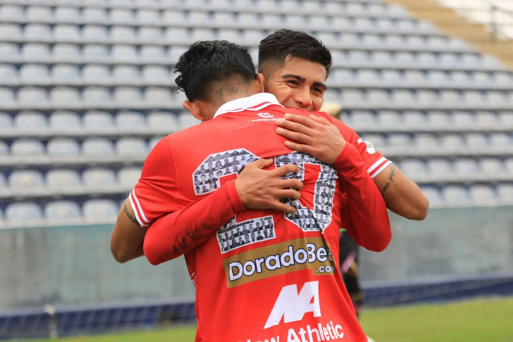 El jugador de Cienciano, K. Sandoval  celebra su gol ante Sport Boys, en partido de  la Fase 2 de la Liga1 Betsson  en el Estadio Alejandro Villanueva.
Foto: Liga 1