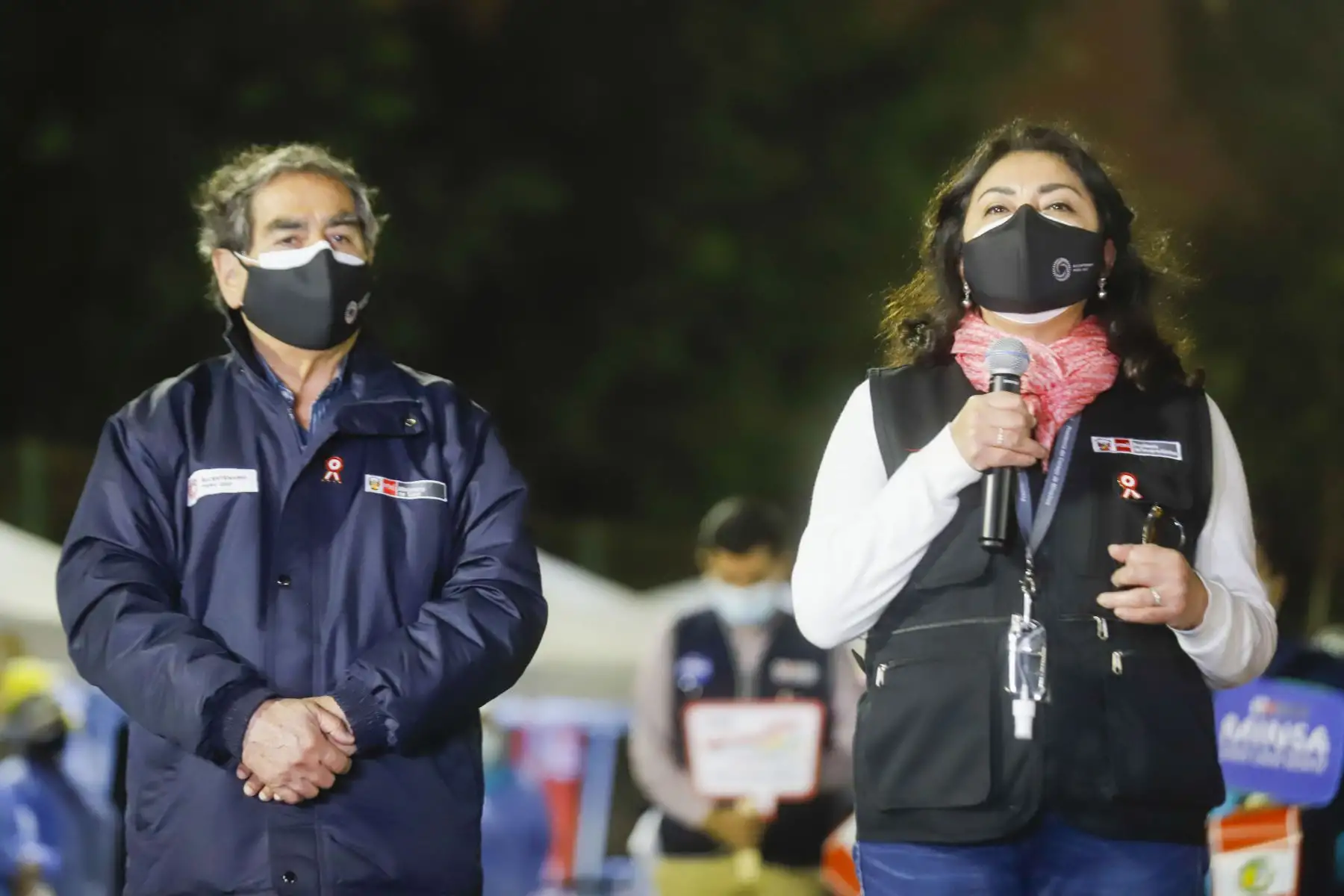 Presidenta del Consejo de Ministros, Violeta Bermúdez, acompañada de la presidenta ejecutiva de Essalud, Fiorella Molinelli y el ministro de salud, Óscar Ugarte,  asistieron al cierre del segundo  Vacunaton en San Martin  de Porres. Foto: ANDINA/PCM