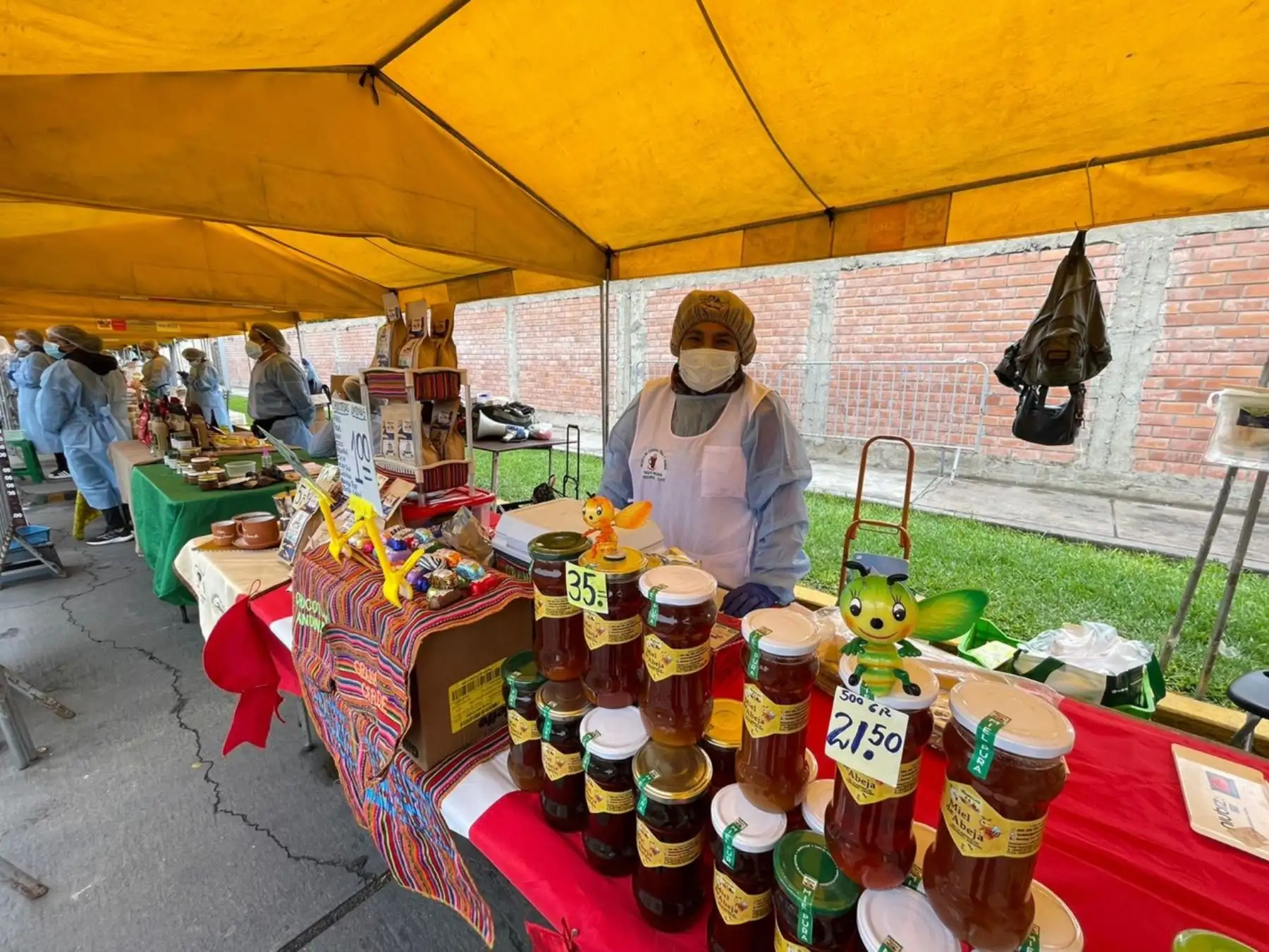 En mercados De la Chacra a la Olla: sucedáneo de café una alternativa para los diabéticos