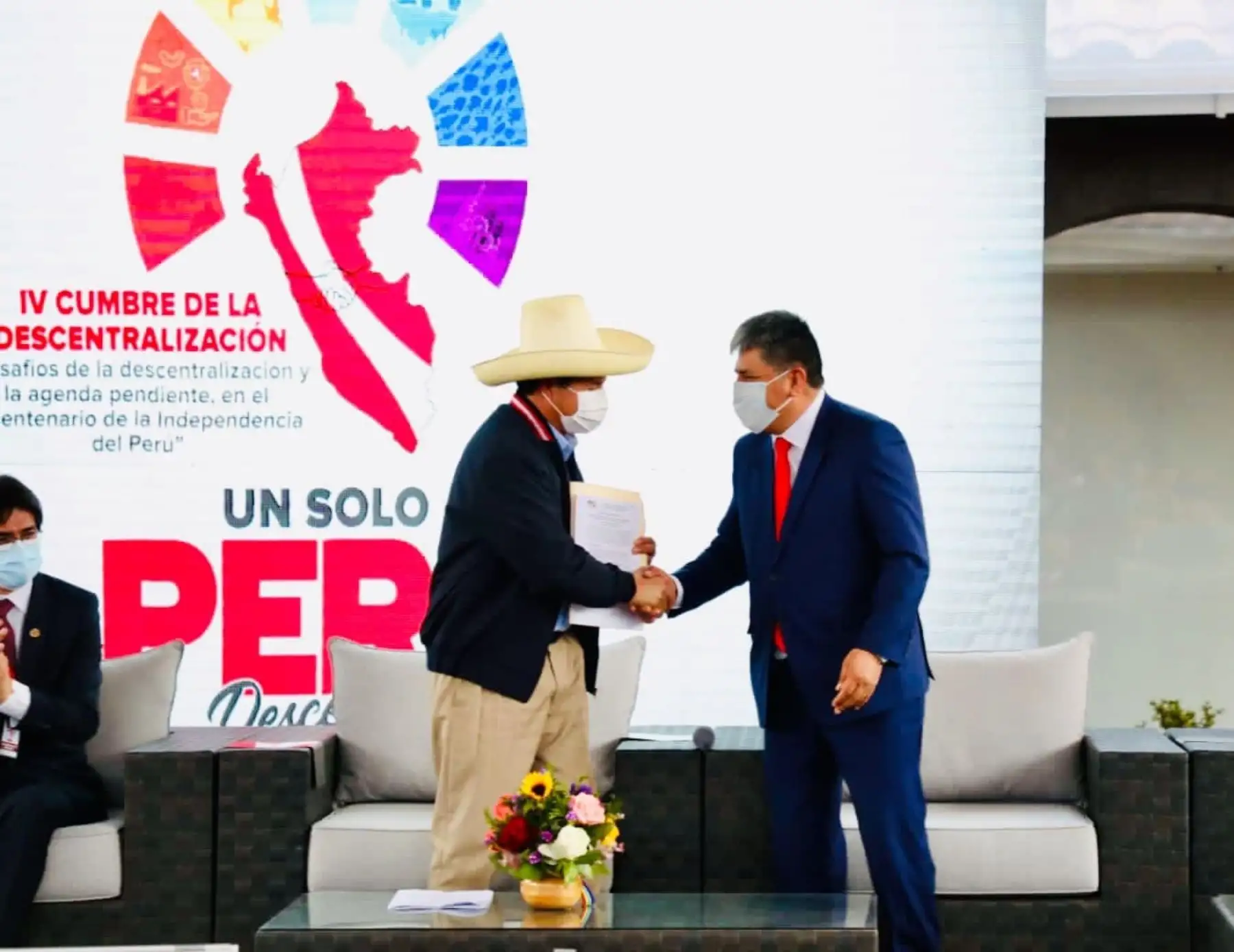 En nombre de la Asamblea Nacional de Gobiernos Regionales, su presidente Carlos Rua, saludó la proclamación de Pedro Castillo como presidente de la República para el periodo 2021-2026. ANDINA/Difusión