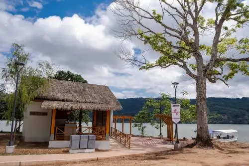 Plan Copesco inauguró una obra de infraestructura turística cerca de la famosa laguna Sauce, uno de los destinos más importantes de la región San Martín. Foto: ANDINA/Difusión.