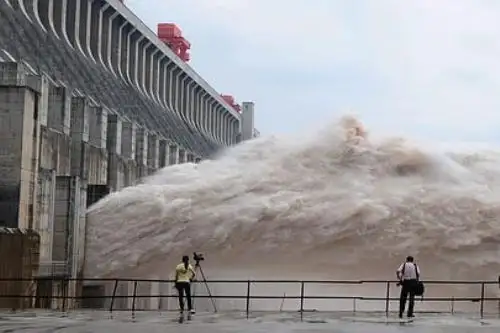 Más de 10.000 personas fueron evacuadas en los últimos días en previsión de las inundaciones. Foto: Internet